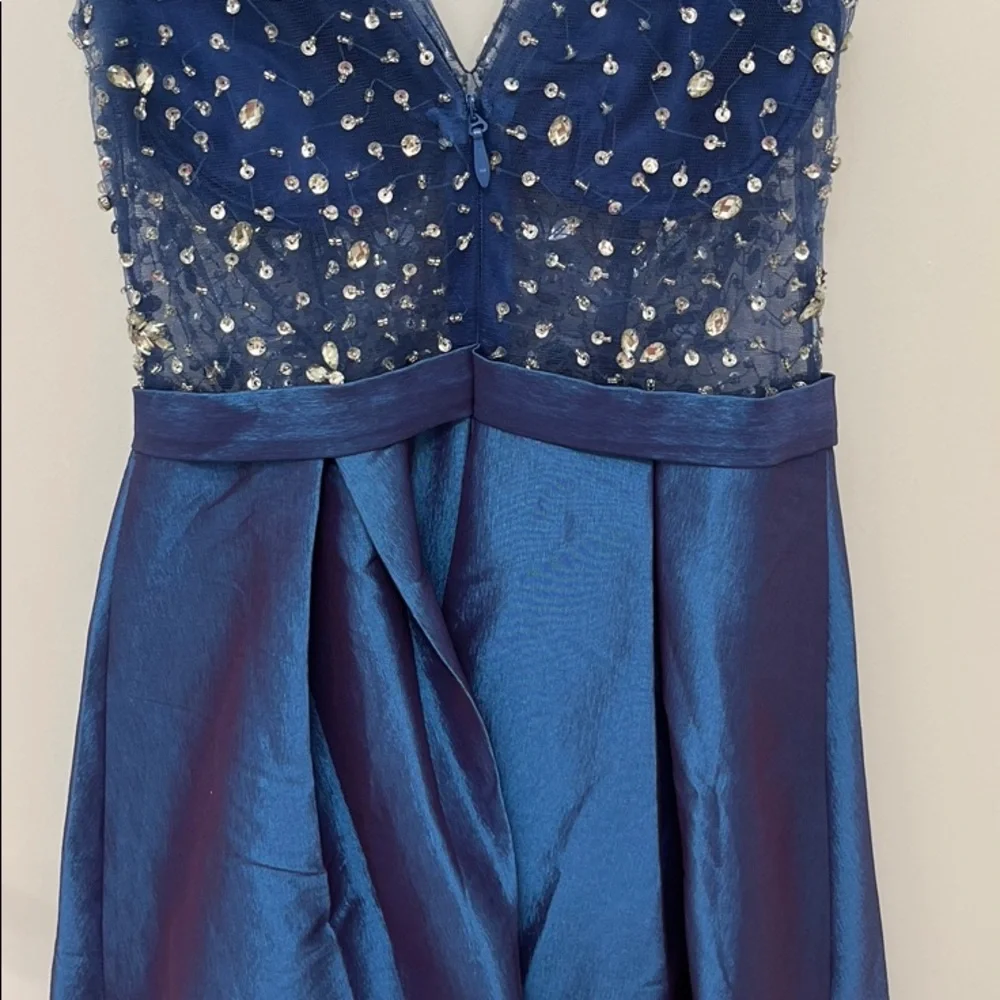 White By Soieblu Navy blue and Silver Dress - Picture 4 of 8